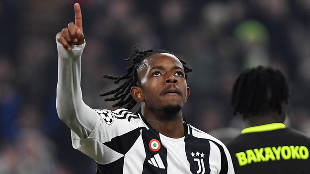 Самуэль Мбангула.