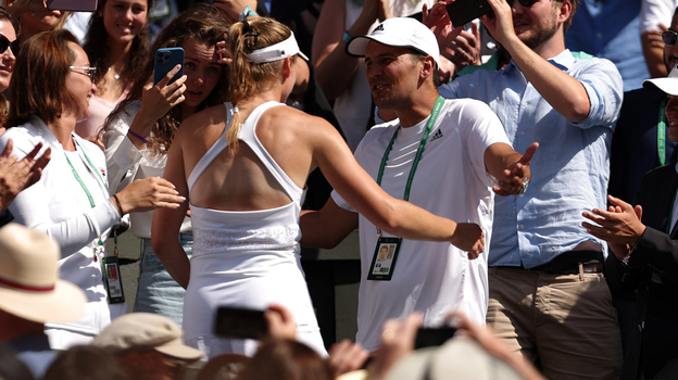 Елена Рыбакина и Стефано Вуков.