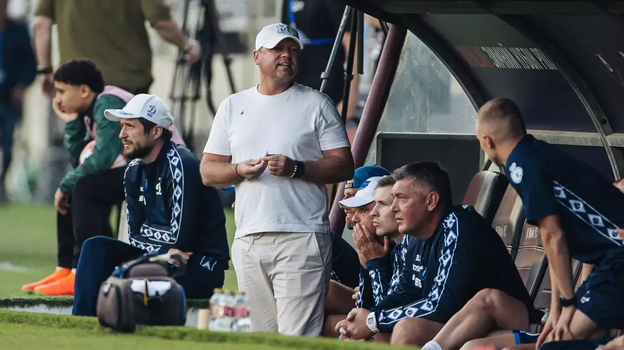 Марцел Личка и тренерский штаб «Динамо».