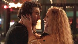 Блейк Лайвли и Джастин Бальдони в фильме «Все закончится на нас».