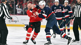 Канада и США устроили безумную бойню: три яркие драки за первые девять секунд матча!