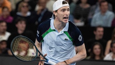 Умбер обыграл Меджедовича и стал победителем турнира в Марселе