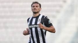 Чалов сыграл впервые после травмы и забил последней команде Греции. Красиво переправил мяч пяткой