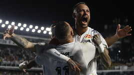 Нападающий бразильского клуба «Сантос» Неймар.