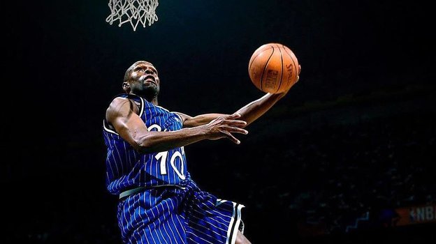 Даррелл Армстронг.