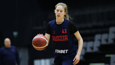 Полина Селезенева.