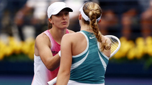 Ига Свентек и Мирра Андреева.