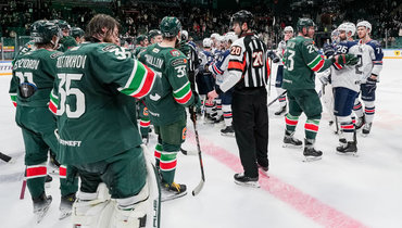 В КХЛ пора отменить рукопожатия после матчей. Они наигранны, опасны и вредны для здоровья