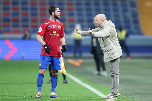 Миралем Пьянич и Марко Николич. Футболист ЦСКА Миралем Пьянич и главный тренер Марко Николич