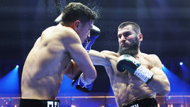 Боксеры Артур Бетербиев и Дмитрий Бивол. 12 октября 2024 года