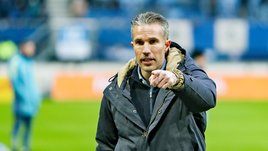 Ван Перси возвращается в Лигу чемпионов: возглавит родной «Фейеноорд». Эпатажное решение голландского клуба