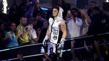 Дмитрий Бивол.