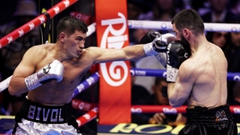 «Он будто не помнил о первом поражении в карьере». В мире впечатлены победой Бивола над Бетербиевым