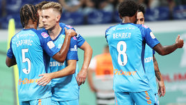 Футболисты «Зенита» Вильмар Барриос, Максим Глушенков и Вендел