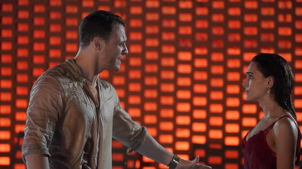 Кадр из сериала «Если сильно полюбишь», реж. Али Билгин, Бесте Султан Касапогуллары, Али Балджи/ Ay Yapim, Kanal D