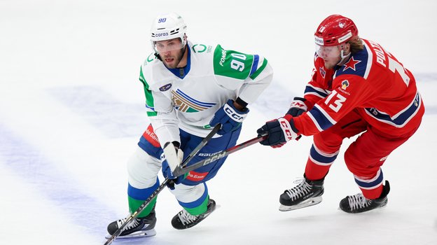 Джош Ливо (слева).