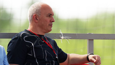 Агент Павел Андреев.