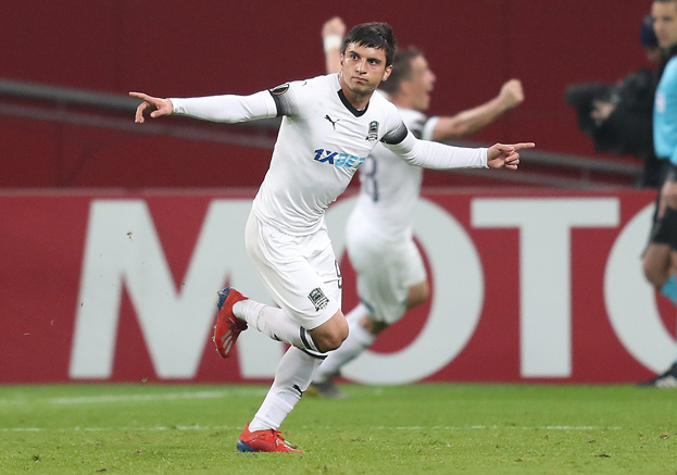 Магомед-Шапи Сулейманов. Футболист Магомед-Шапи Сулейманов празднует гол в матче «Байер» — «Краснодар». 2019 год