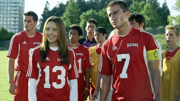 Кадр из фильма «Она — мужчина», реж. Энди Фикмен / Paramount Pictures