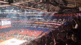 «Катюша», «Знаешь ли ты» и российские флаги. В Белграде мощно встретили литовцев перед матчем Евролиги