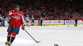 «Учусь у него и узнаю, что сделало его великим игроком». Главный тренер «Вашингтона» — об Овечкине