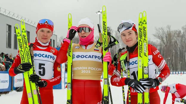 Алина Пеклецова, Наталья Терентьева и Дарья Непряева.