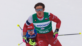 «Думал, Устюгов не доедет, он кряхтел как дед». Коростелев — про авантюру на скиатлоне