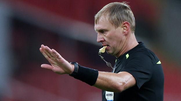 Футбольный судья Сергей Иванов