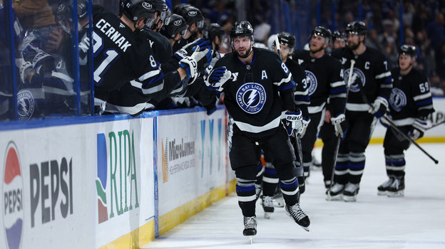 Никита Кучеров. Форвард «Тампы» Никита Кучеров