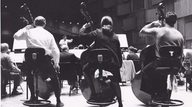 Кадр из фильма «Единственная девушка в оркестре», реж. Молли О'Брайэн / LFR INDUSTRIES