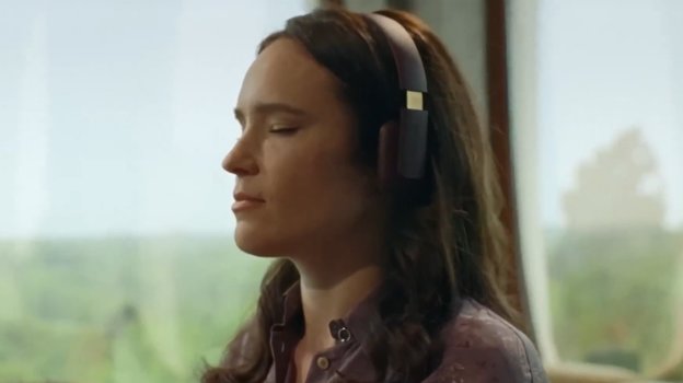 Кадр из фильма «Я не робот», реж. Виктория Вармердам / OAK Motion Pictures, Bulletproof Cupid, The Y-House