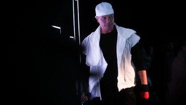 «Любимые ведущие — Нагиев и Ургант». Роман Костомаров сравнил себя с цирком на льду и придумал вопрос Овечкину