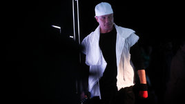 «Любимые ведущие — Нагиев и Ургант». Роман Костомаров сравнил себя с цирком на льду и придумал вопрос Овечкину