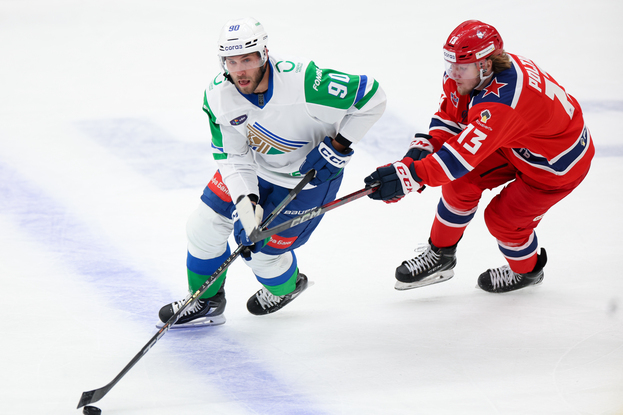 Джош Ливо (слева).