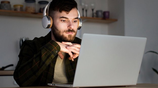 Подборка лучших ноутбуков для геймеров.