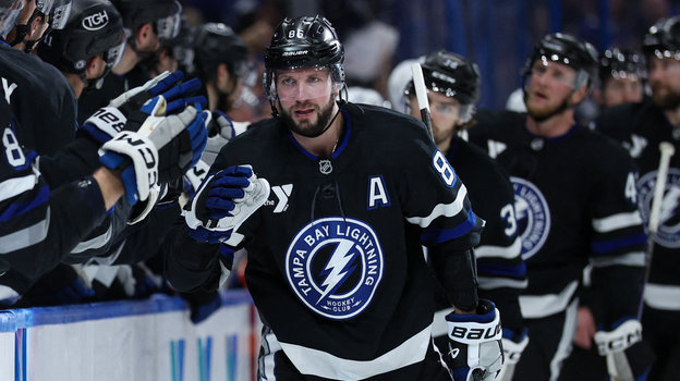 Форвард «Тампы» Никита Кучеров