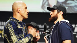 Бойцы ММА Алекс Перейра и Магомед Анкалаев