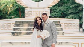 Три суда и алименты на 18 лет вперед: развод Александра Радулова и Дарьи Дмитриевой