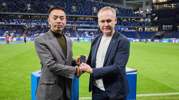 Сунь Цзэцзюнь и Павел Пивоваров.