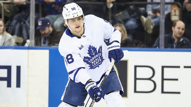 Нападающий «Торонто» Вильям Нюландер