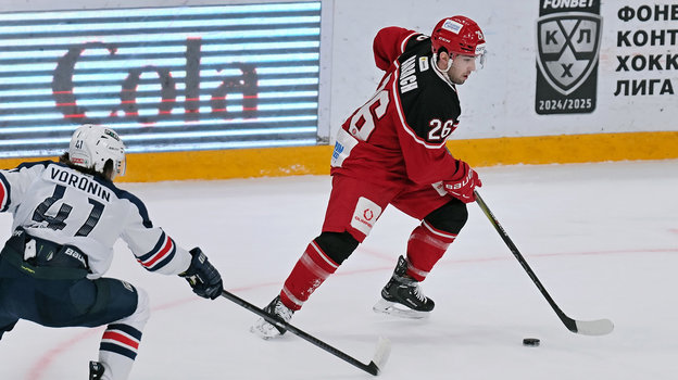 Дерек Барак.