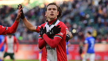 Алексей Батраков («Локомотив»).