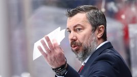 Стажировка в «Ванкувере», «злая собака» и 30 швов на подбородке. Юбилейное интервью Ильи Воробьева