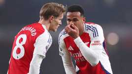 «Арсенал» не побеждал в АПЛ почти месяц. «Челси», наоборот, набрал ход — впервые в 2025-м выиграл в четырех матчах подряд