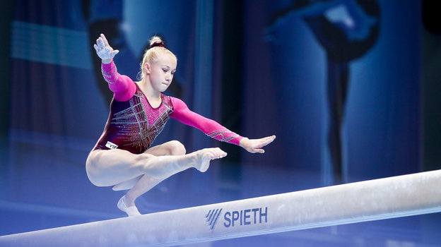 Виктория Листунова. Гимнастка Виктория Листунова