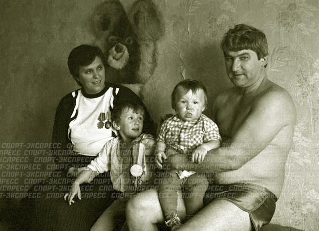 Семья Овечкиных. 1987 год. Семья Овечкиных. 1987 год.