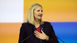 У МОК первый в истории президент-женщина. Ее страна была допущена до Олимпиады только в 1980-м