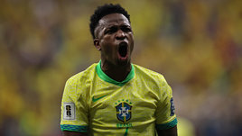 Винисиус принес Бразилии победу на 9-й добавленной минуте, динамовец Касерес помог Парагваю приблизиться к чемпионату мира