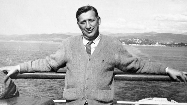 Анатолий Акимов.