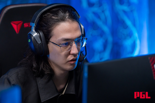 Алимжан watson Исламбеков.